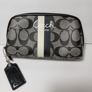 Coach 1941 Saffiano Leather Wristlet or Cosmetic Makeup Black and White Bag